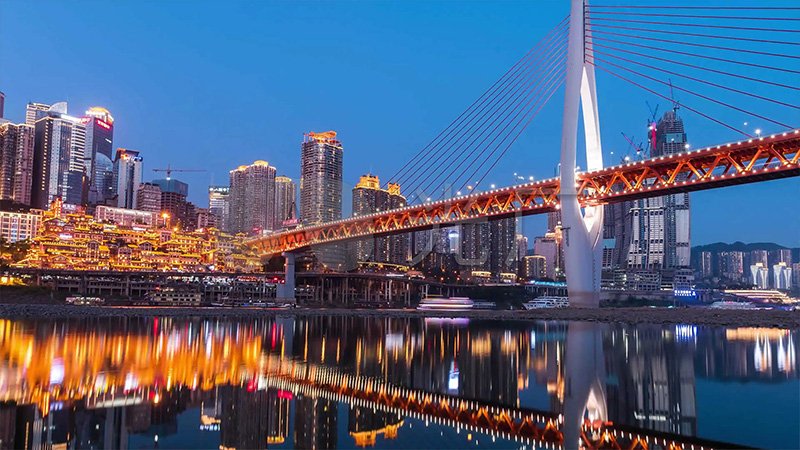 Chongqing Hongya Cave: Night View, Food & Travel Tips
