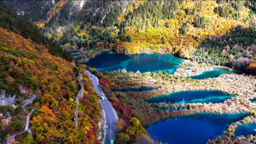 9-Day Jiuzhaigou, Chengdu and Zhangjiajie Nature Tour