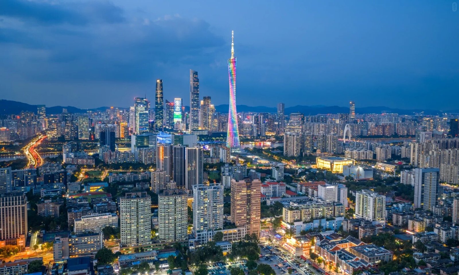 Guangzhou-and-Zhangjiajie - Image 2